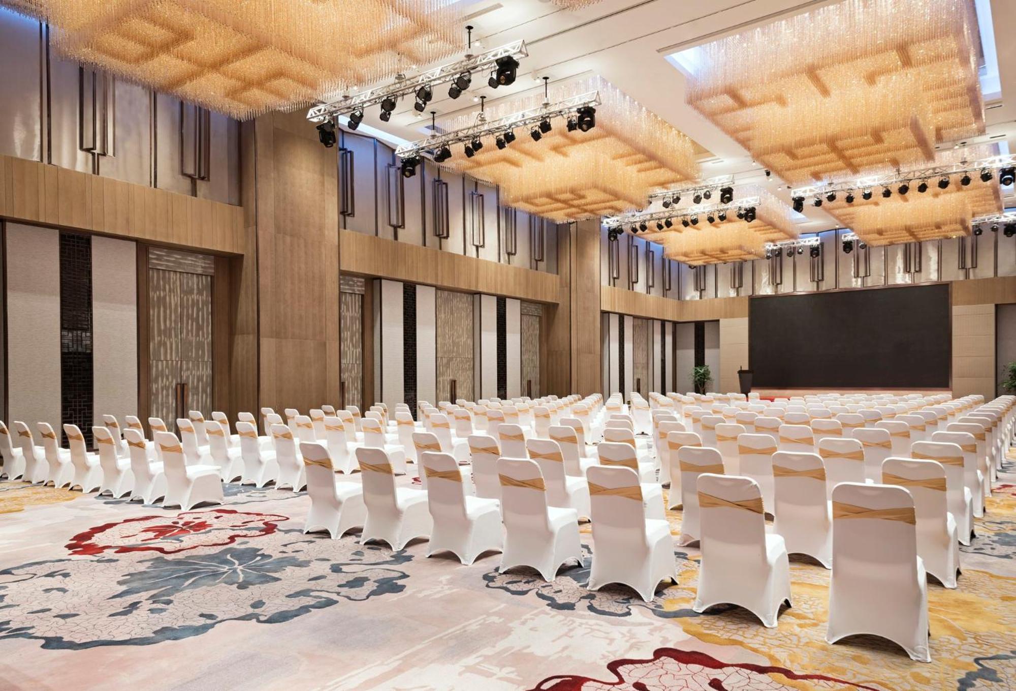 HUALUXE Wuhu, an IHG Hotel Bagian luar foto